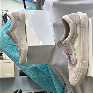 Vans Off-White and Light purple Sneakers pop cush